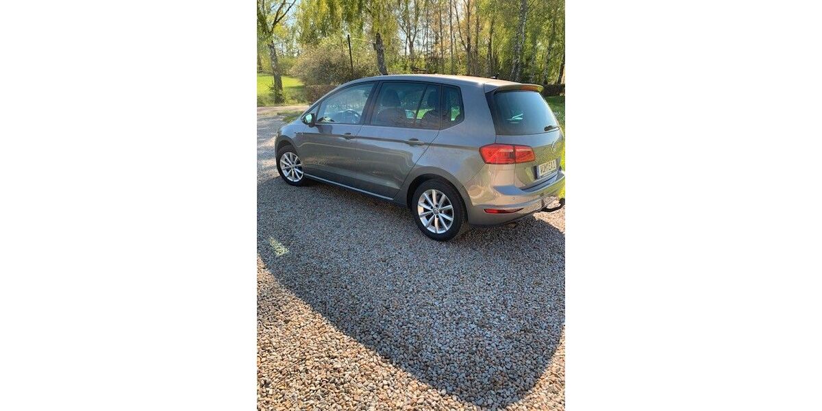VW Golf Sportsvan 95.000 km 10.900 &euro; Waldmünchen 93449