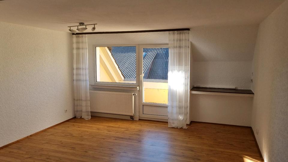 Dachgeschoßwohnung Bad Pyrmont - 2 Zimmer, 67 m&sup2;, 660&euro; | Angebot:25542312