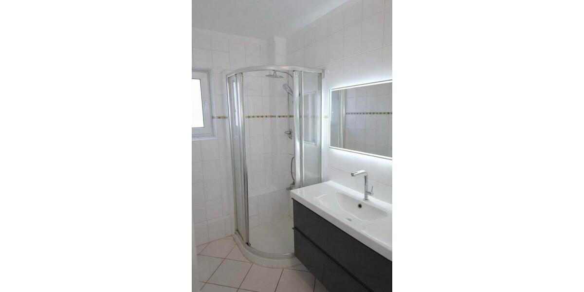 Etagenwohnung Oldenburg Etzhorn - 4 Zimmer, 89 m&sup2;, 1.250&euro; | Angebot:26655651