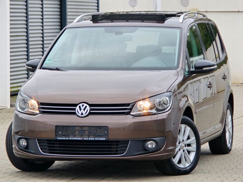 VW Touran 150.126 km 9.999 € Buseck 35418