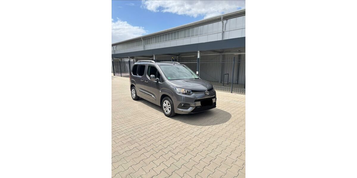 Toyota Proace City 105.000 km 16.490 &euro; Steinfurt 48565