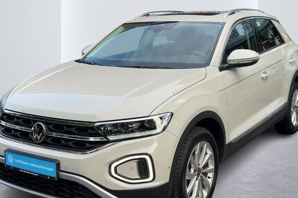 VW T-Roc 46.079 km 27.888 &euro; Hamburg 22303