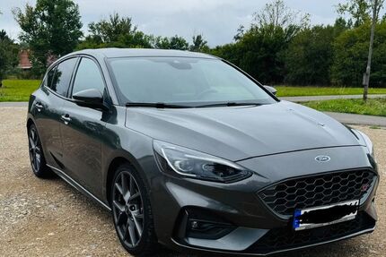 Ford Focus 48.500 km 21.500 &euro; Kalbsrieth 06556