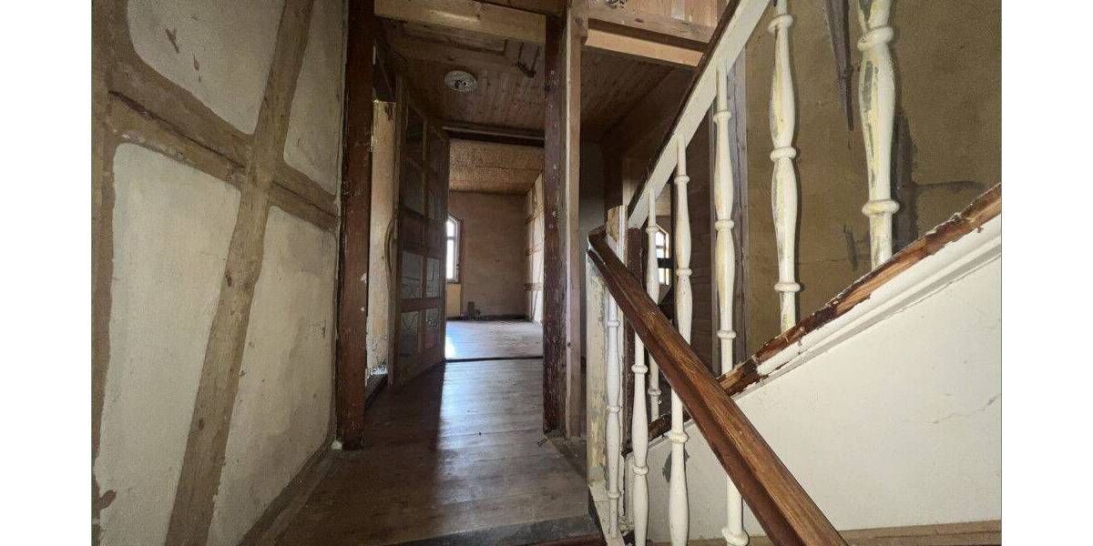 Mehrfamilienhaus, Wohnhaus Rudolstadt Nord - 4 Zimmer, 353 m&sup2;, 89.000&euro; | Angebot:26891578