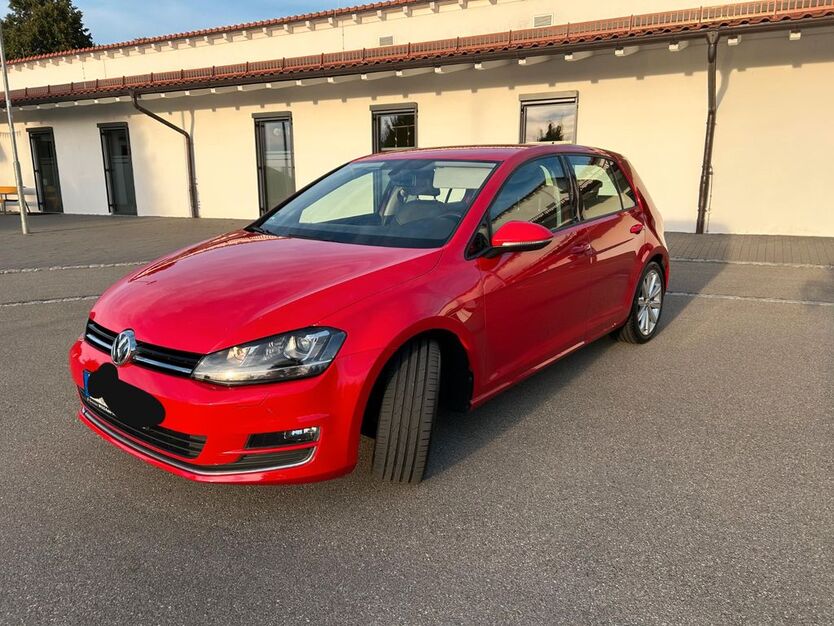 VW Golf 148.500 km 8.800 € Buch 89290