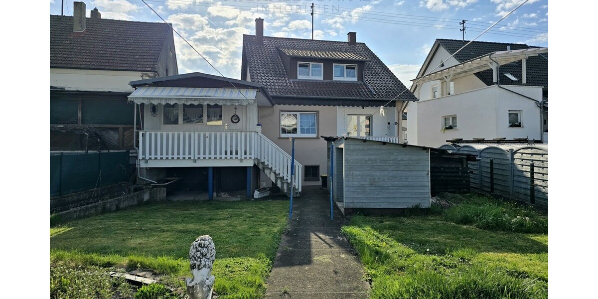 Gepflegtes Einfamilienhaus im Zentrum von Schmelz zum Kauf - Reihenendhaus Schmelz / Außen Außen | Angebot:27010418