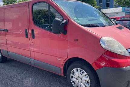 Opel Vivaro 260.000 km 3.300 &euro; Dachau 85221