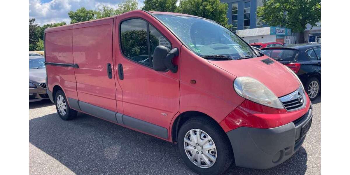 Opel Vivaro 260.000 km 3.300 &euro; Dachau 85221