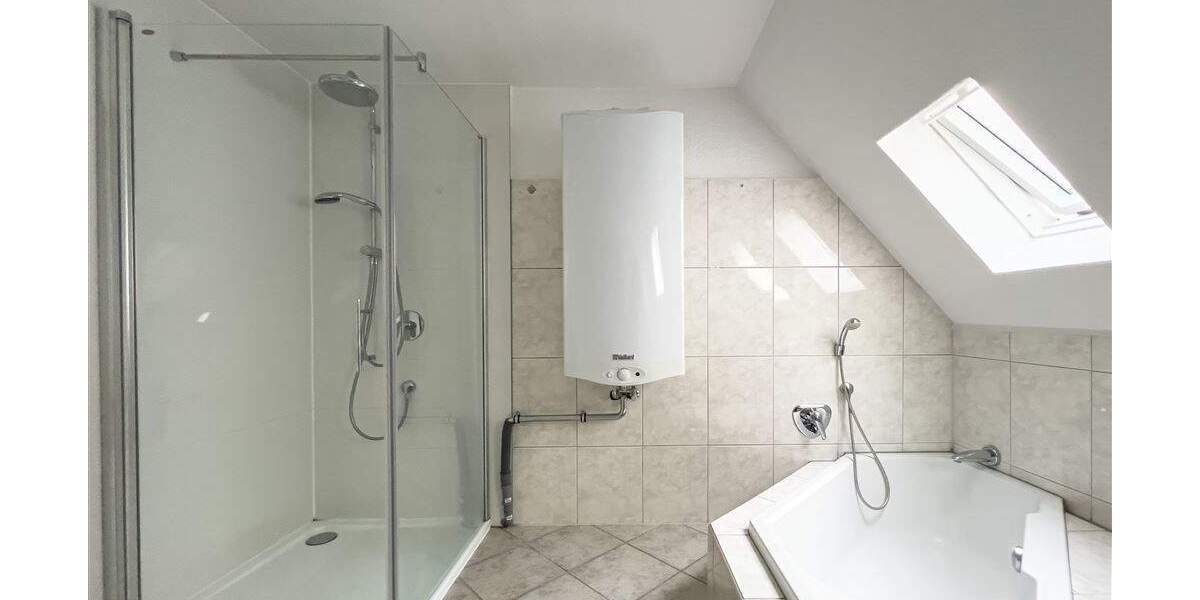 Zimmer Meerbusch Büderich - 2 Zimmer, 75 m&sup2;, 1.100&euro; | Angebot:25696352