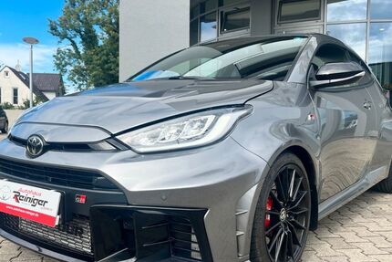 Toyota Yaris 5.800 km 50.999 &euro; Königsbrunn / Augsburg 86343