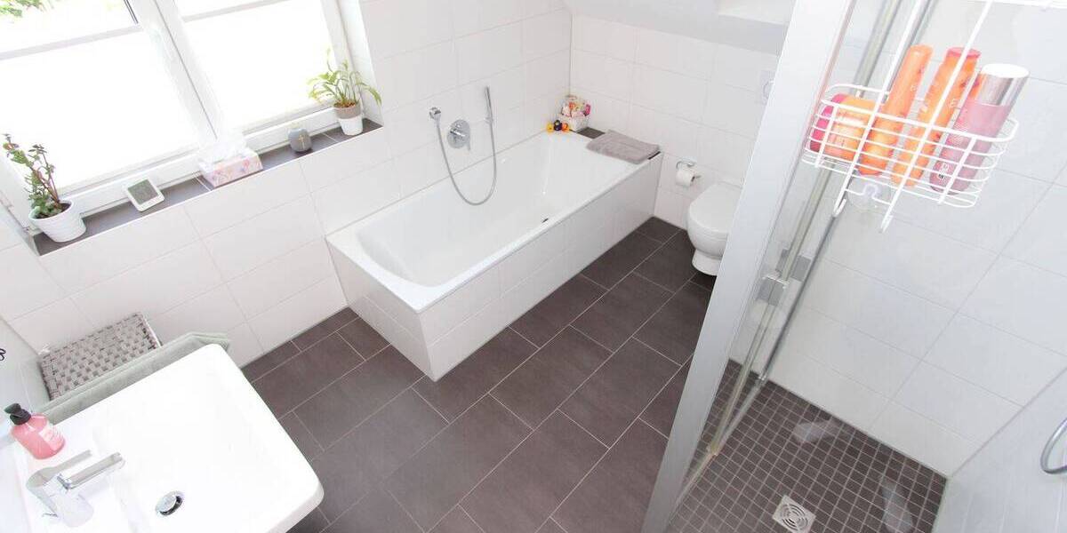 Etagenwohnung Landshut West - 2 Zimmer, 82 m&sup2;, 1.020&euro; | Angebot:26779627