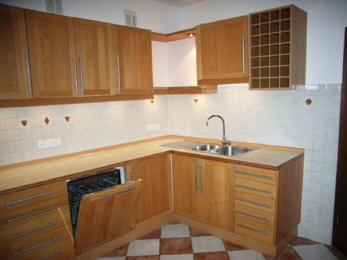 Bungalow Bonn Lannesdorf - 3 Zimmer, 151 m&sup2;, 2.195&euro; | Angebot:25729390