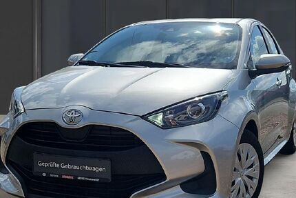 Toyota Yaris 23.000 km 14.990 &euro; Heusweiler 66265