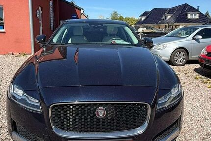 Jaguar XF 196.100 km 9.200 &euro; Brunsbüttel 25541
