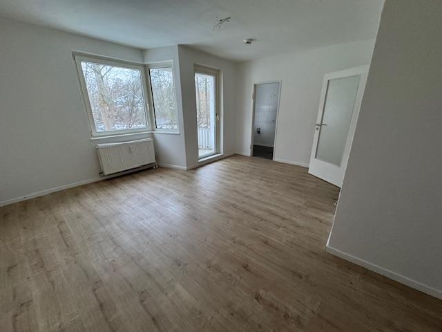 Erdgeschoßwohnung Delmenhorst - 1 Zimmer, 33 m&sup2;, 350&euro; | Angebot:24747650