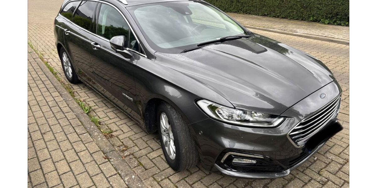 Ford Mondeo 74.000 km 19.000 &euro; Salzgitter 38259