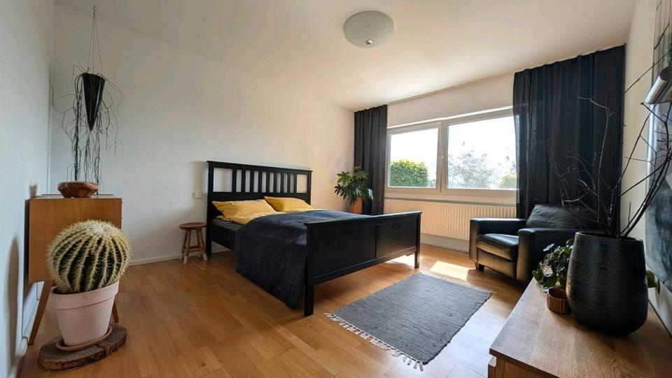Einfamilienhaus Lohmar - 5 Zimmer, 219 m&sup2;, 750.000&euro; | Angebot:26763095