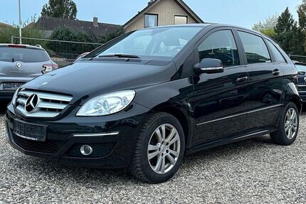 Mercedes B 180