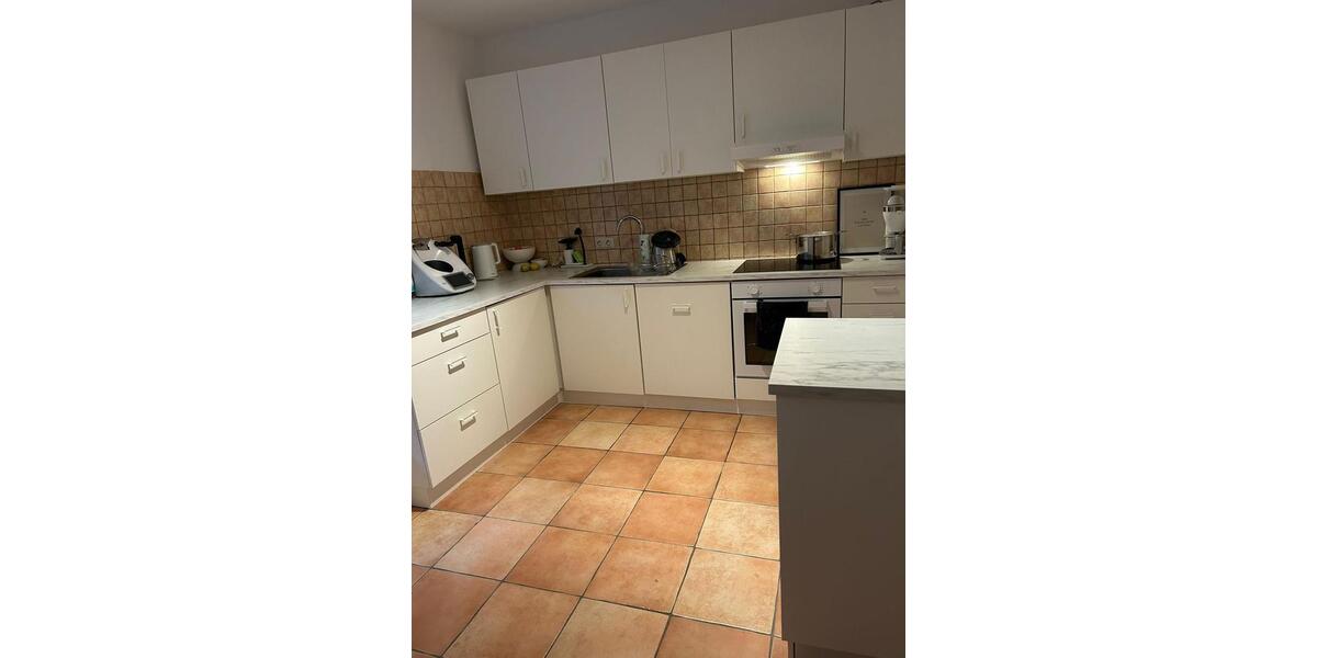 Terrassenwohnung Mettlach - 4 Zimmer, 120 m&sup2;, 1.000&euro; | Angebot:26074476