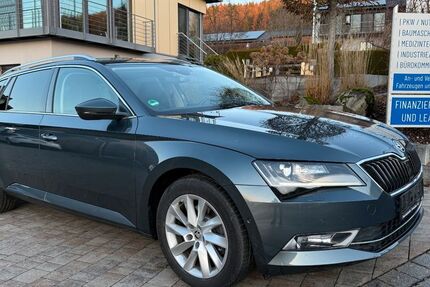Skoda Superb 186.529 km 14.756 &euro; Waldmünchen/OT Geigant 93449