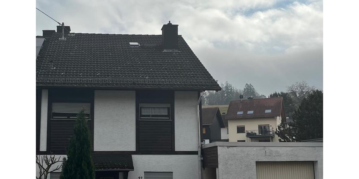 Attraktives Miethaus mit ca. 150, Fußbodenheiz., Garten & Balkon 5 zimmer