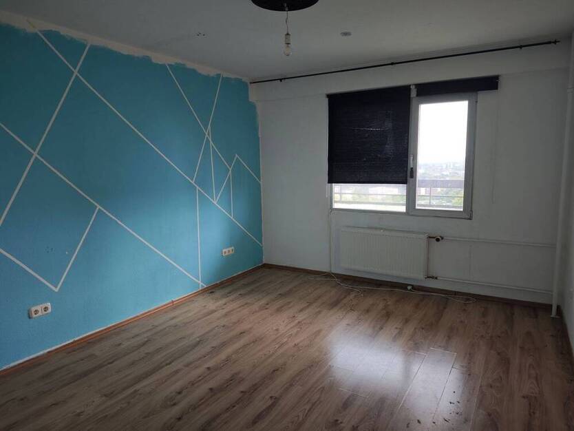 Mit Blick über Homberg, 2,5-Raum Wohnung, 63m², Balkon, 20. Etage