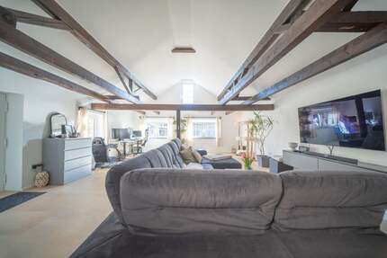 Wohnung Brackenheim - 2.5 Zimmer, 116 m&sup2;, 327.000&euro; | Angebot:25399334