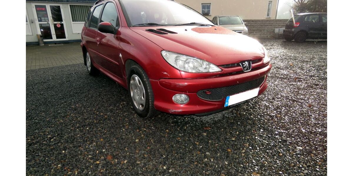 Peugeot 206 160.000 km 1.590 &euro; Fürstenwalde 15517