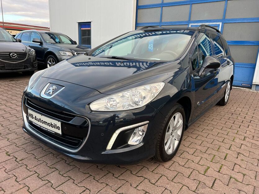 Peugeot 308 124.432 km 4.900 € Mühlhausen 99974