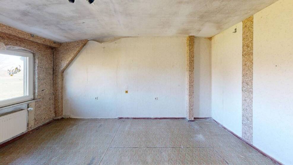 Ohne Käuferprovision!!! Eigenheim am Ortsrand zum Renovieren und Wohlfühlen 3 zimmer