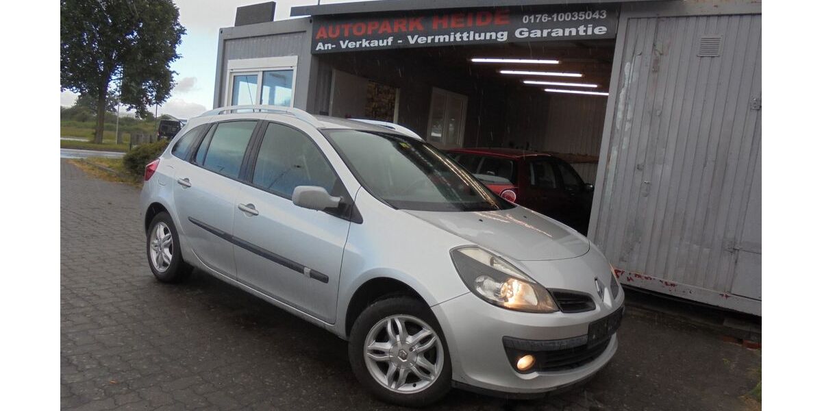 Renault Clio 221.400 km 3.050 &euro; Lohe-Rickelshof 25746