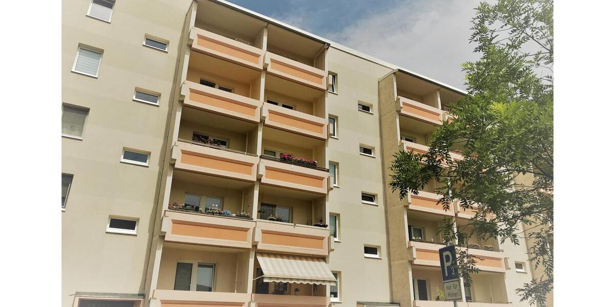 Etagenwohnung Wurzen - 2.5 Zimmer, 63 m&sup2;, 345&euro; | Angebot:25921327