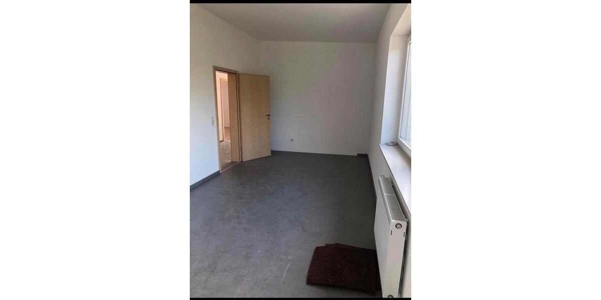 Reihenhaus Holzwickede - 5 Zimmer, 200 m&sup2;, 1.500&euro; | Angebot:25352181