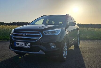 Ford Kuga 97.000 km 13.490 &euro; Neuenhaus 49828