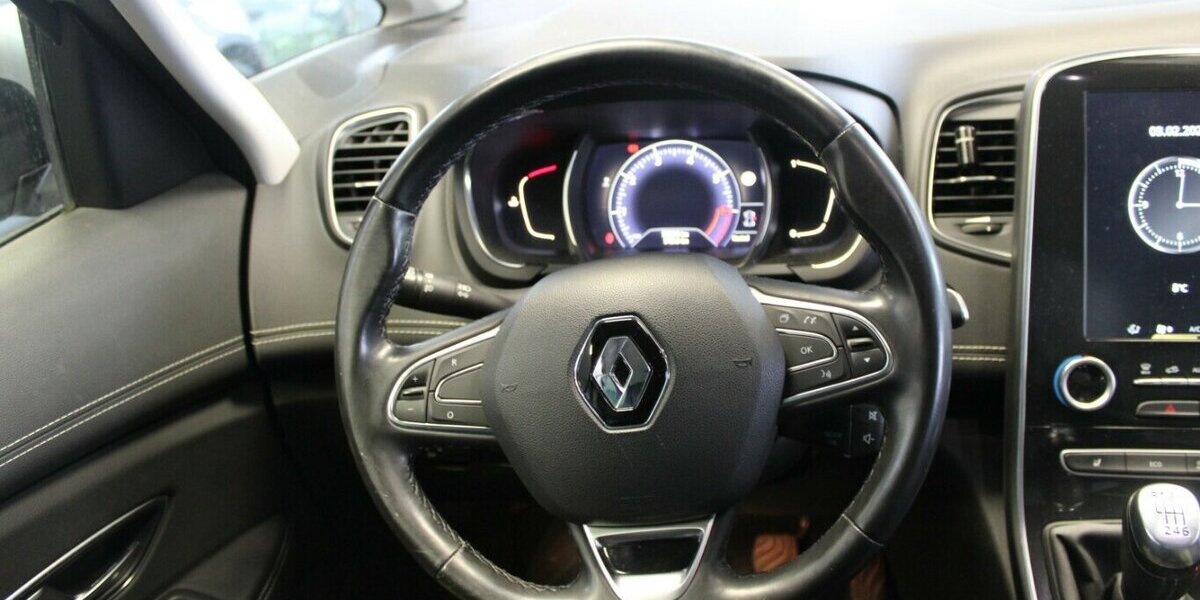 Renault Scenic ENERGY TCe 130 BOSE EDITION 52.334 km 11.980 &euro; Euskirchen 53881