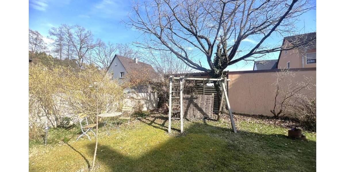 Einfamilienhaus Roth Eckersmühlen - 7 Zimmer, 140 m&sup2;, 349.000&euro; | Angebot:26244293