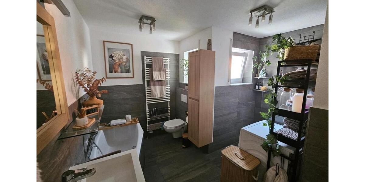 Etagenwohnung Spaichingen - 4.5 Zimmer, 93 m&sup2;, 1.190&euro; | Angebot:25297148