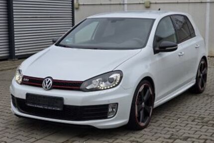 VW Golf 124.000 km 16.900 € Staufenberg 35460