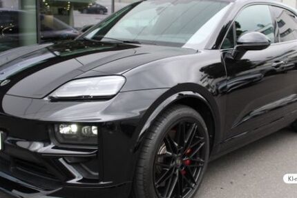 Porsche Macan 17.298 km 115.900 &euro; Wiesbaden 65187