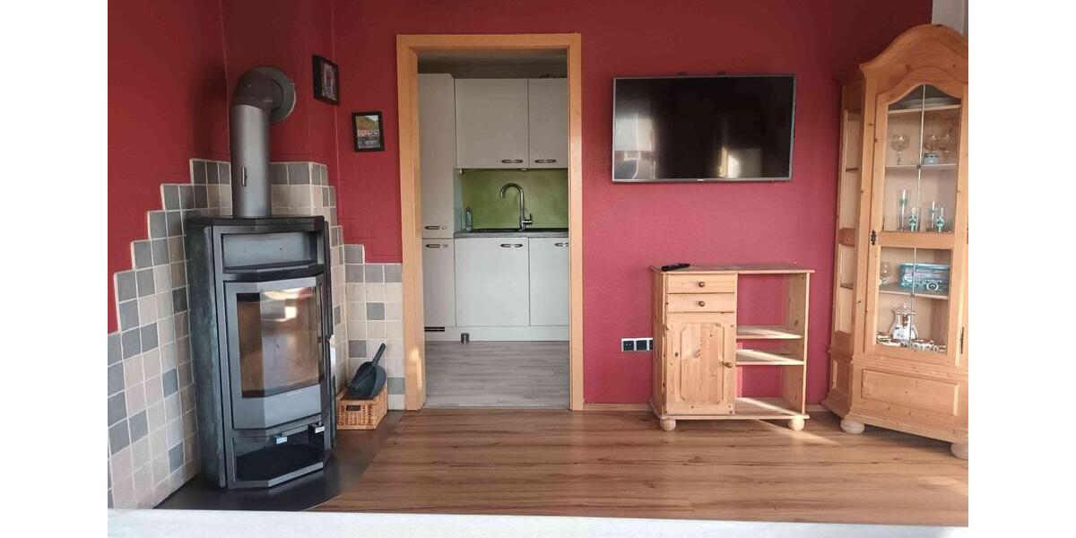 Etagenwohnung Cadolzburg - 9 Zimmer, 140 m&sup2;, 17&euro; | Angebot:25869149