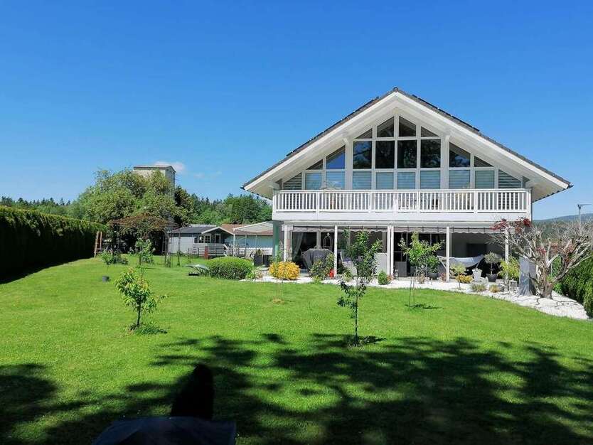 Haus zum Kaufen in Sankt Oswald Riedlhütte 798.000 € 384 m²