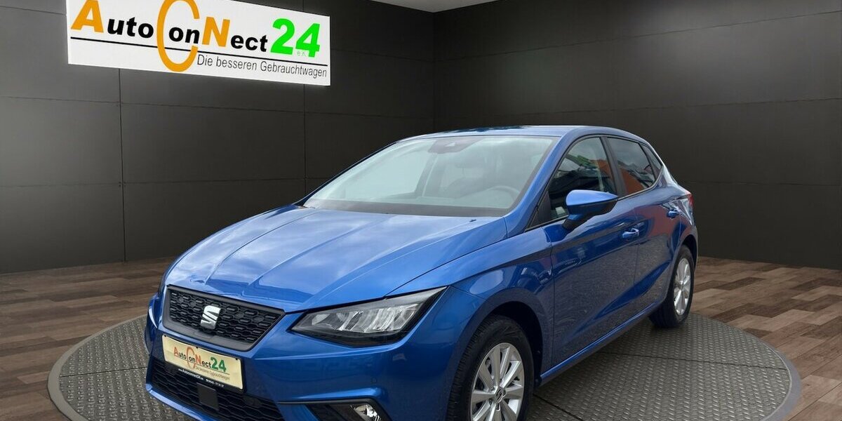 Seat Ibiza Style 40th Annivers.*LED/Navi-App/Kamera/Key 12.689 km 17.790 &euro; Bamberg 96052