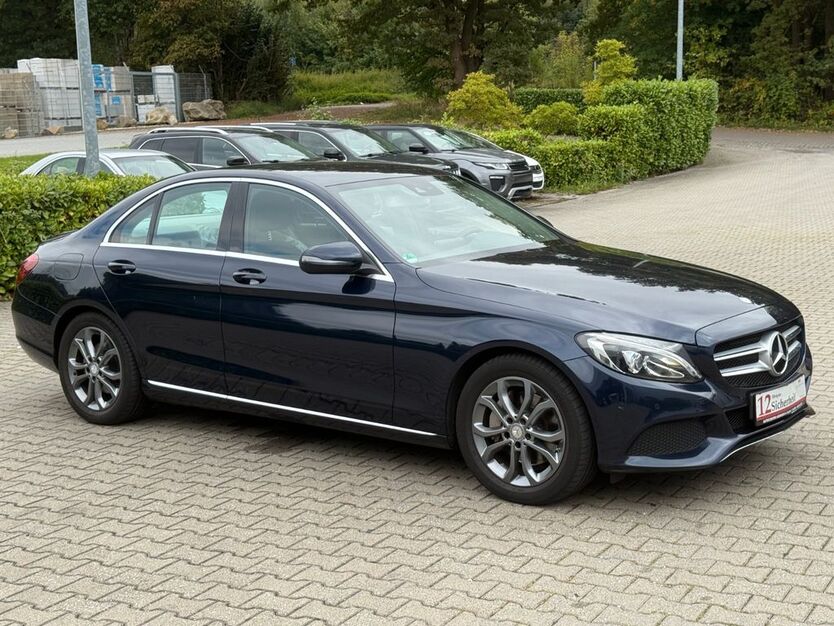 Mercedes-Benz C 250 154.917 km 16.990 € Alsdorf 52477