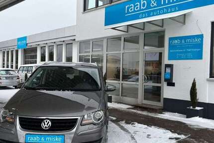 VW Touran 164.800 km 4.990 &euro; Essingen 73457