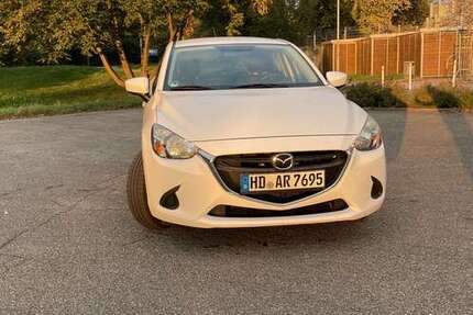Mazda 2 125.000 km 5.900 € Rot 68789