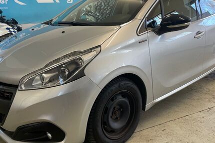 Peugeot 208 56.751 km 9.850 &euro; Falkensee 14612