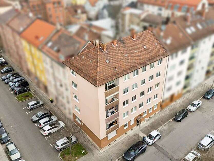Haus zum Kaufen in Nürnberg 1.890.000 € 629.21 m²