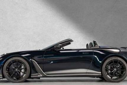 Aston Martin Vantage 3.289 km 289.912 € Hamburg 22339