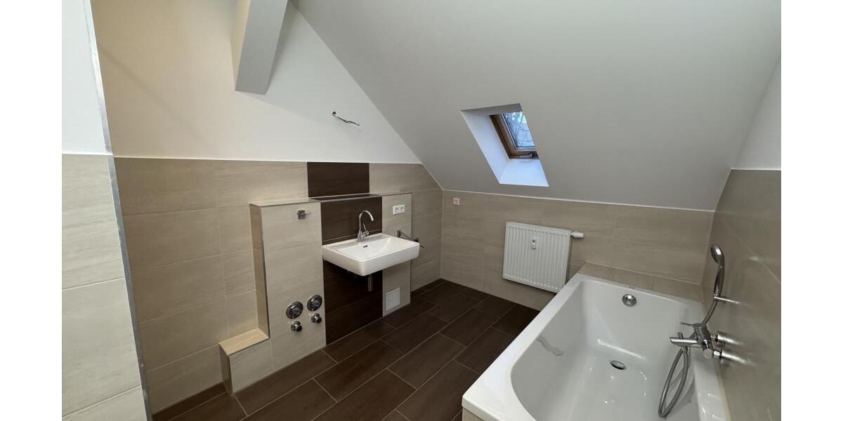 Exklusiv! 3-Raum Eigentumswohnung mit Balkon und Aufzug! *provisionsfrei! - Etagenwohnung Gera Alt-Bieblach | Angebot:26376601