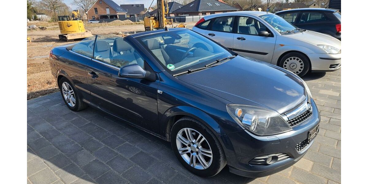 Opel Astra 222.222 km 2.250 &euro; Stade 21680